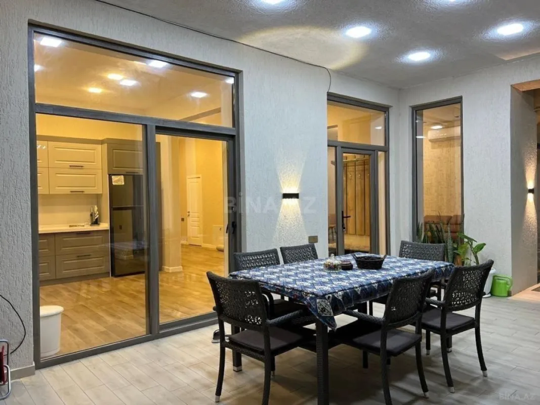 Kirayə verilir 4 otaqlı həyət evi 240 m²