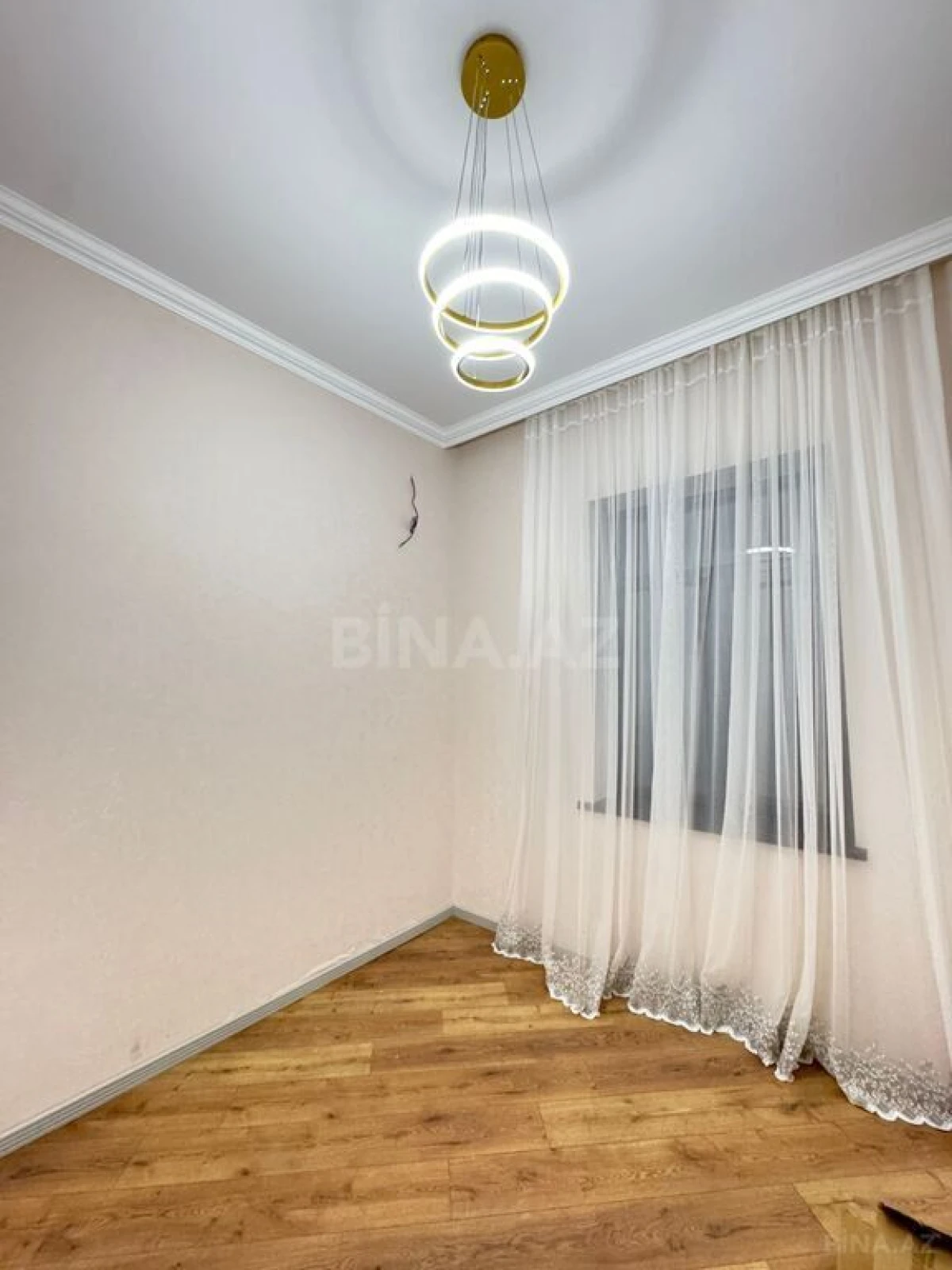 Satılır 4 otaqlı həyət evi 140 m²