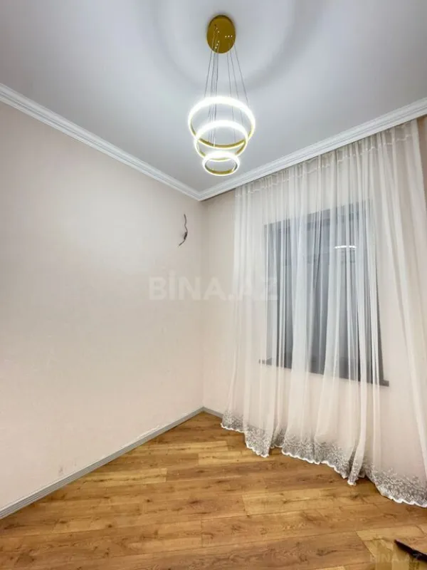 Satılır 4 otaqlı həyət evi 140 m²