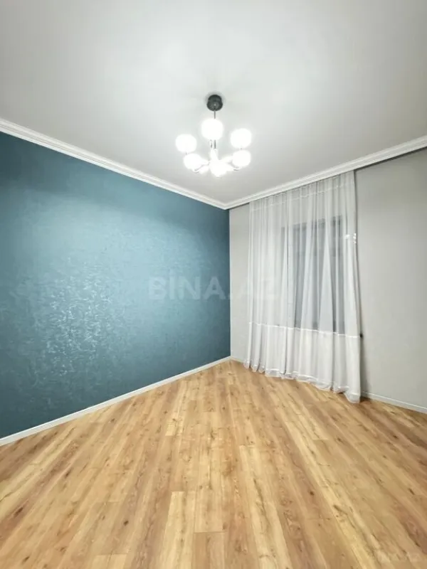 Satılır 4 otaqlı həyət evi 140 m²