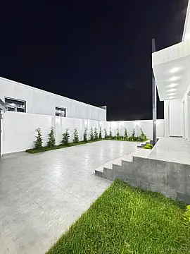 Satılır 4 otaqlı həyət evi 140 m²