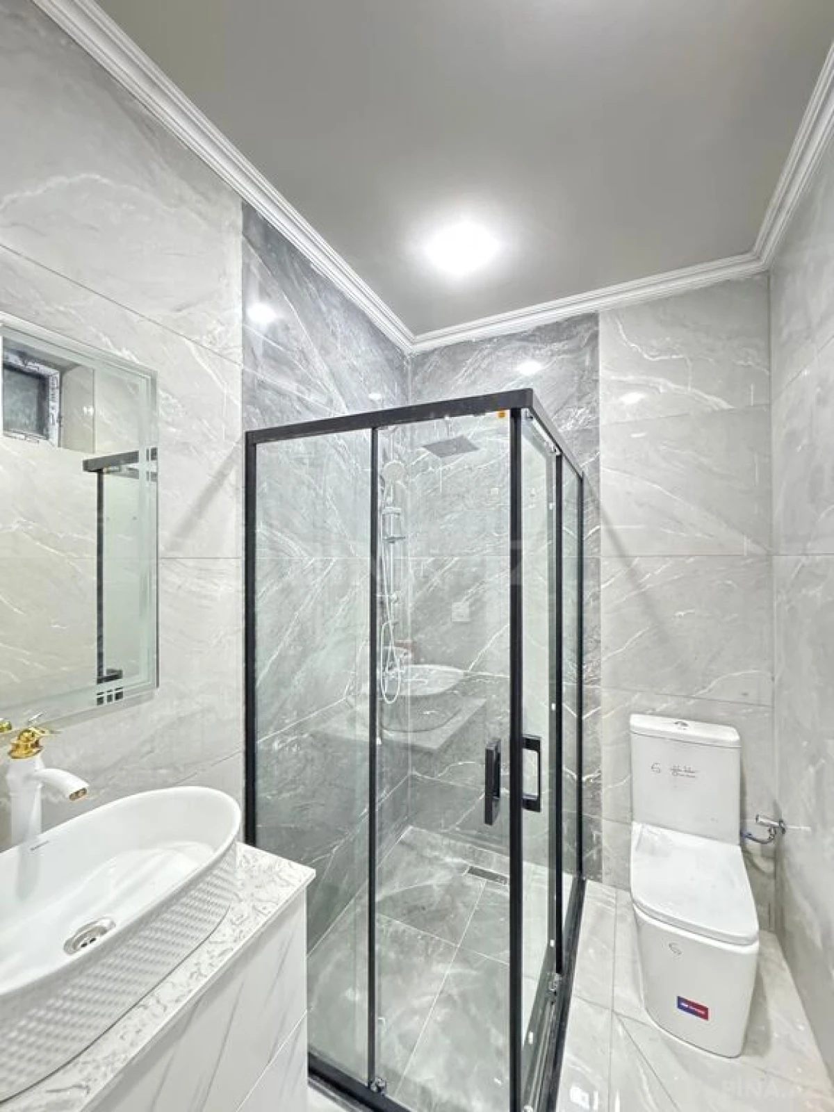 Satılır 4 otaqlı həyət evi 140 m²