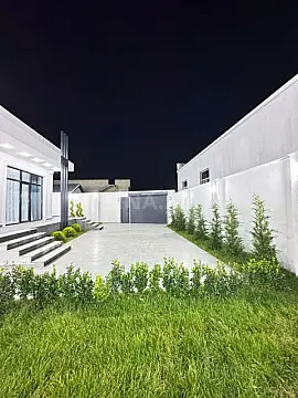 Satılır 4 otaqlı həyət evi 140 m²