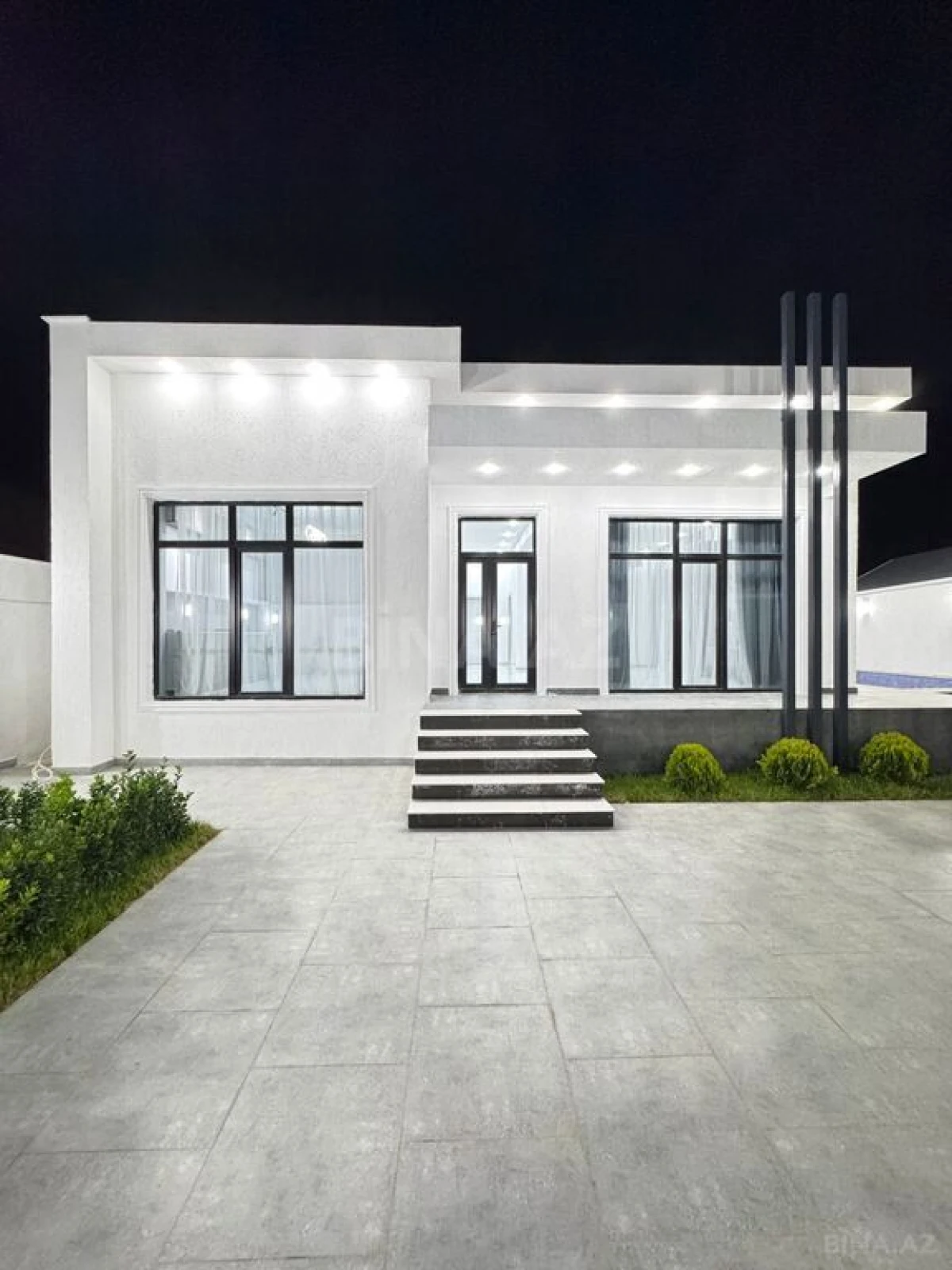 Satılır 4 otaqlı həyət evi 140 m²
