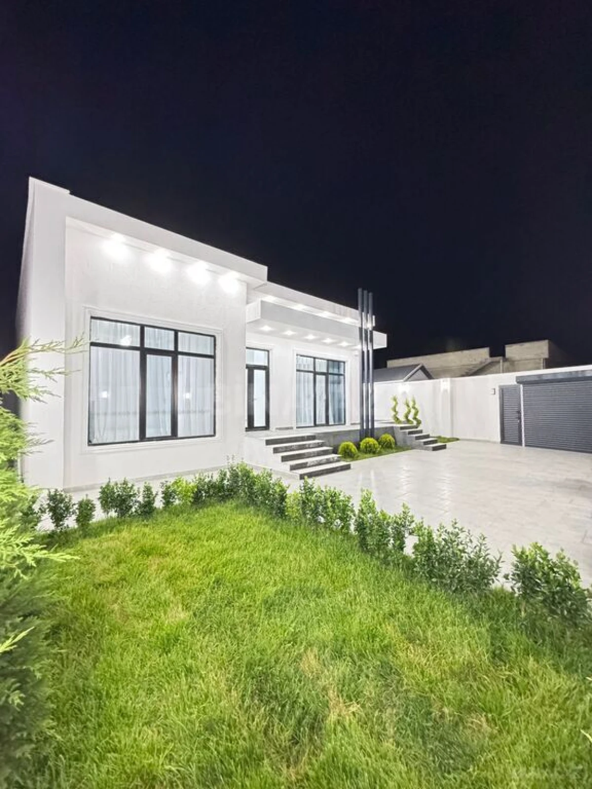 Satılır 4 otaqlı həyət evi 140 m²