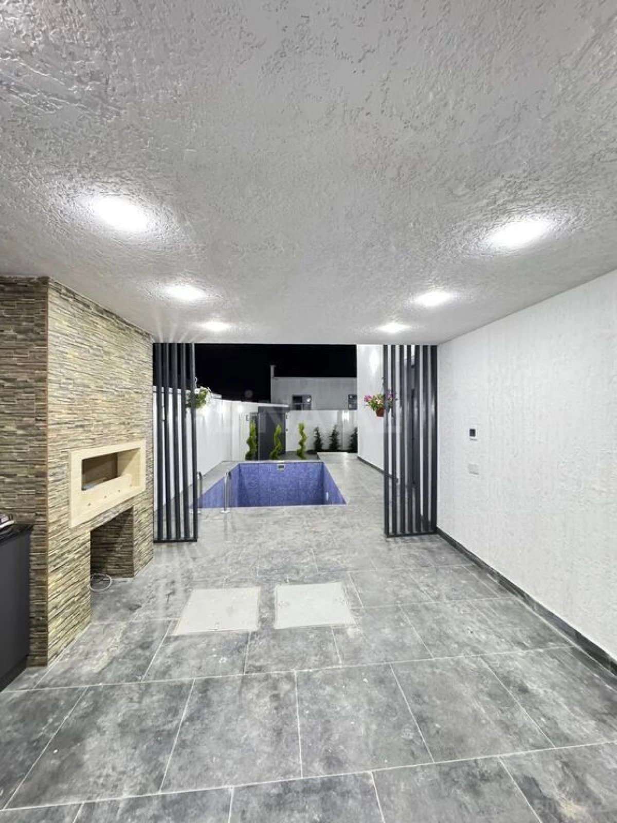 Satılır 4 otaqlı həyət evi 140 m²