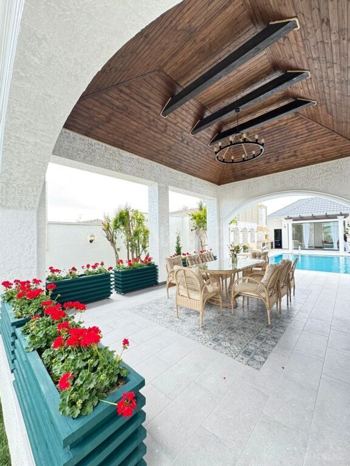 Satılır 6 otaqlı həyət evi 500 m²