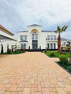 Satılır 6 otaqlı həyət evi 500 m²
