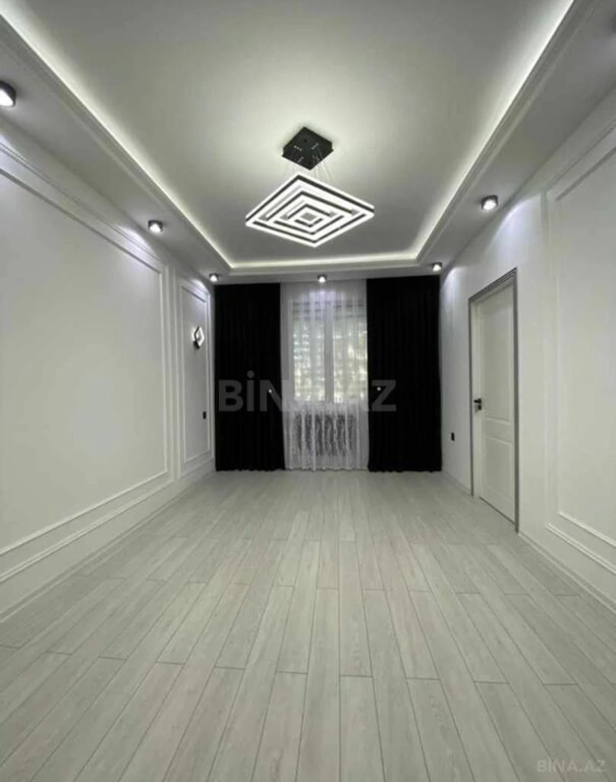 Satılır 2 otaqlı mənzil 68 m²