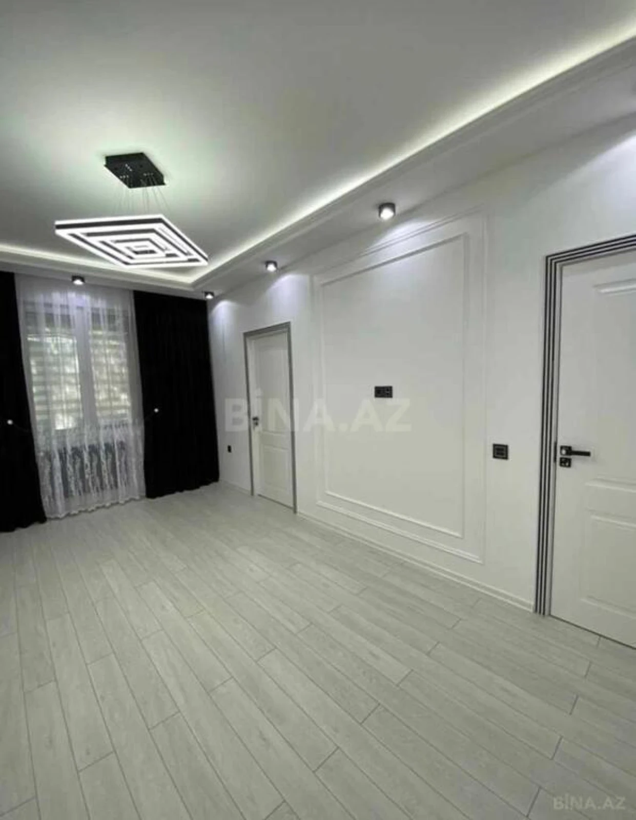 Satılır 2 otaqlı mənzil 68 m²