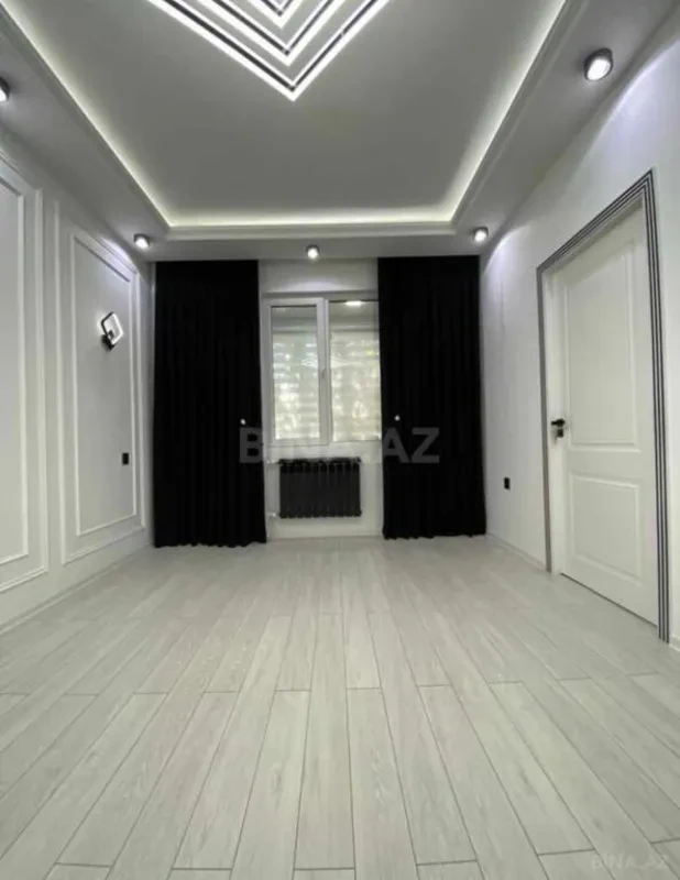 Satılır 2 otaqlı mənzil 68 m²