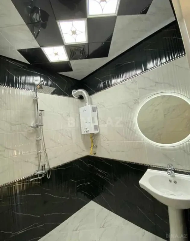 Satılır 2 otaqlı mənzil 68 m²