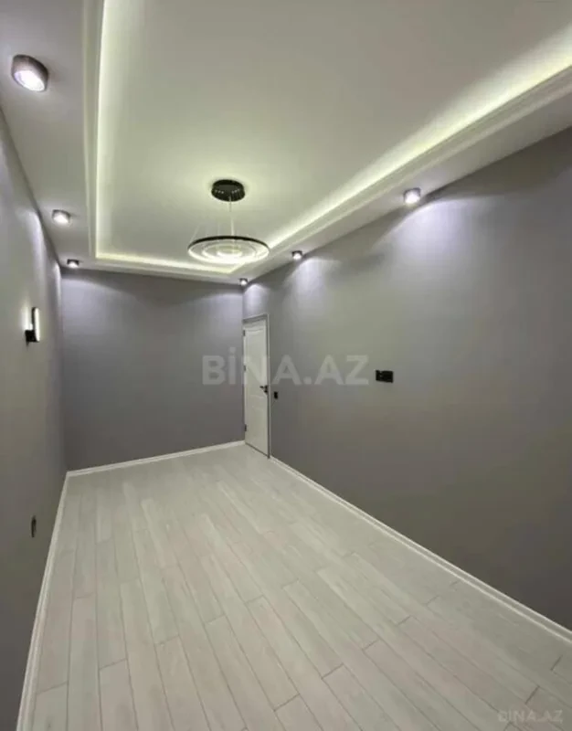 Satılır 2 otaqlı mənzil 68 m²