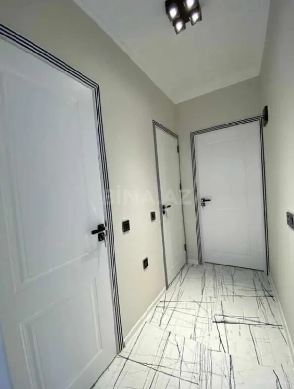 Satılır 2 otaqlı mənzil 68 m²