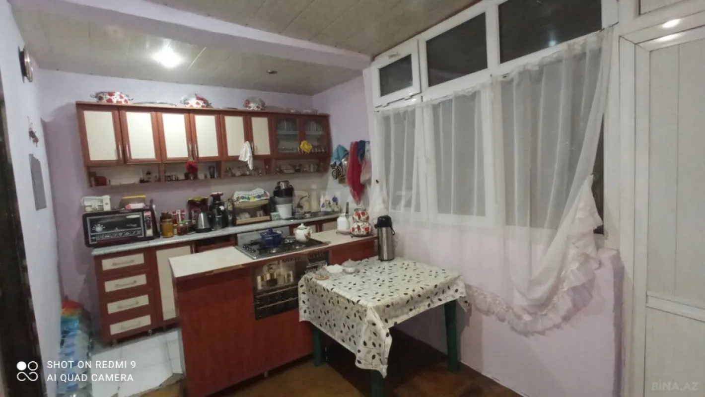 Kirayə verilir 2 otaqlı mənzil 80 m²