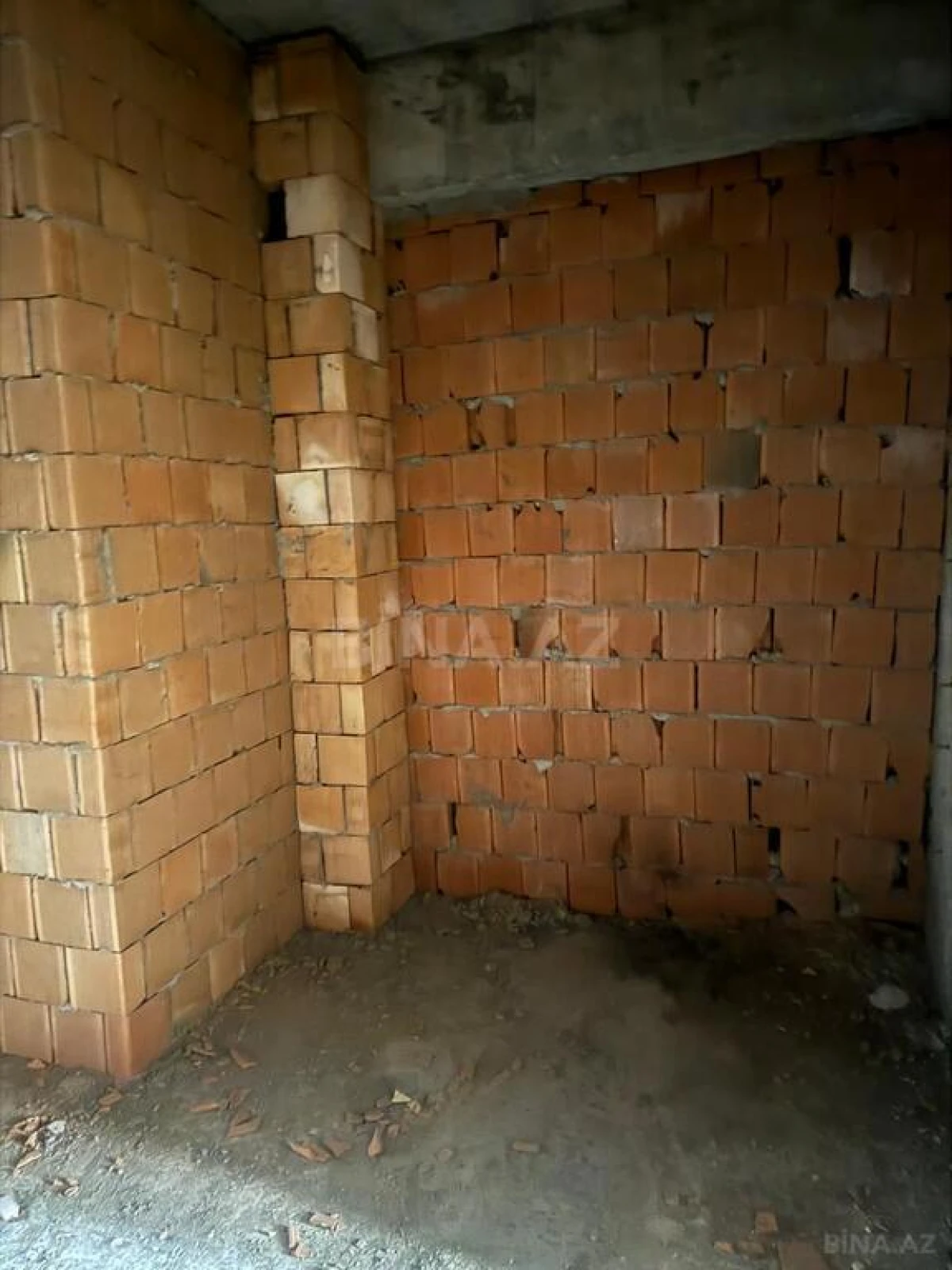 Satılır 1 otaqlı mənzil 55.5 m²