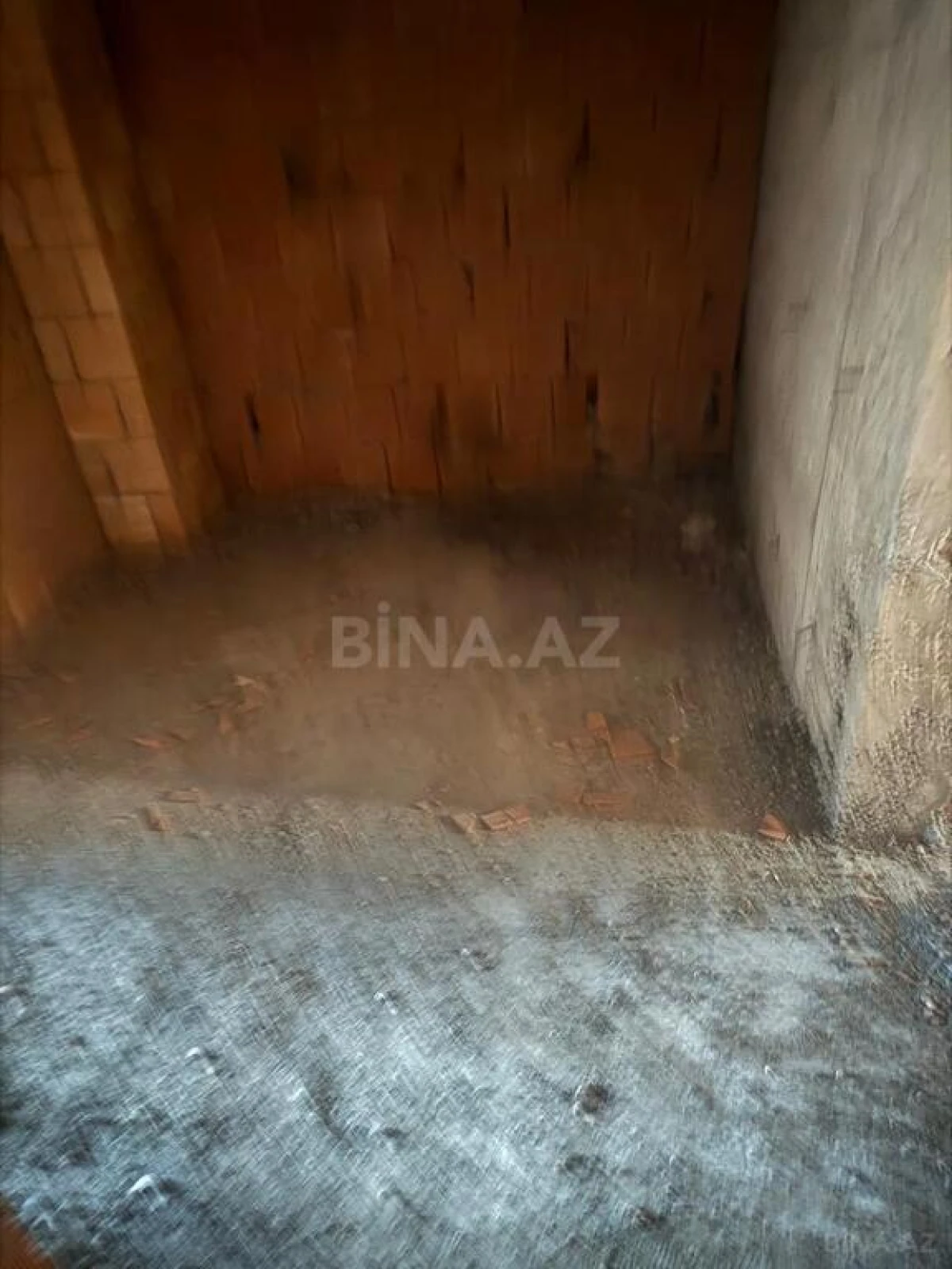 Satılır 1 otaqlı mənzil 55.5 m²