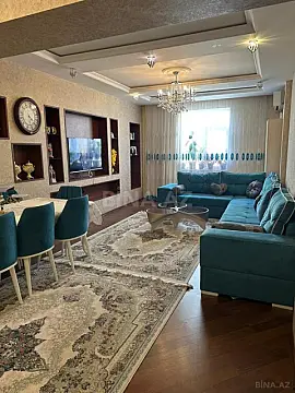 Satılır 2 otaqlı mənzil 82 m²