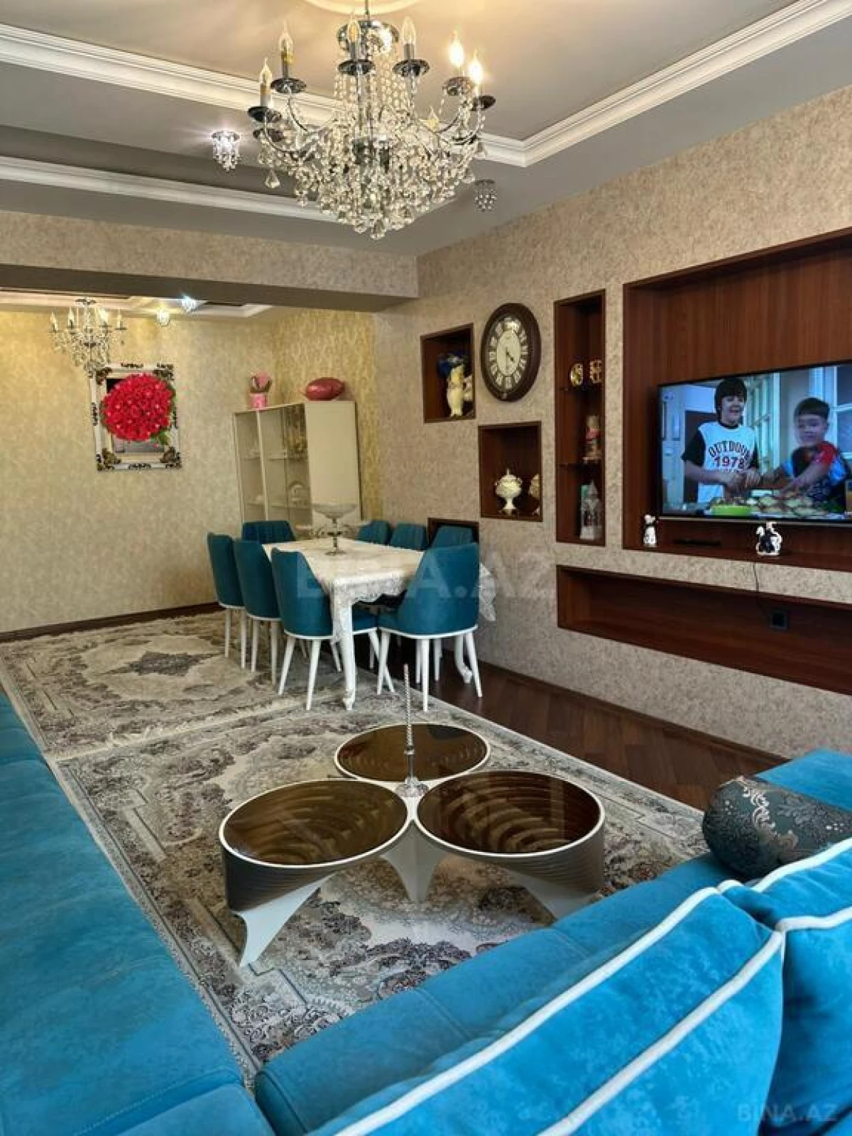 Satılır 2 otaqlı mənzil 82 m²