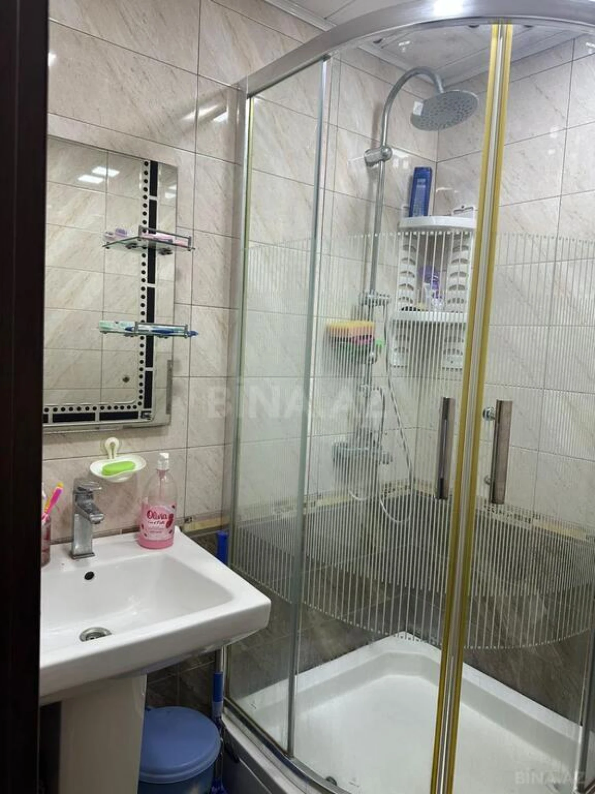 Satılır 2 otaqlı mənzil 82 m²