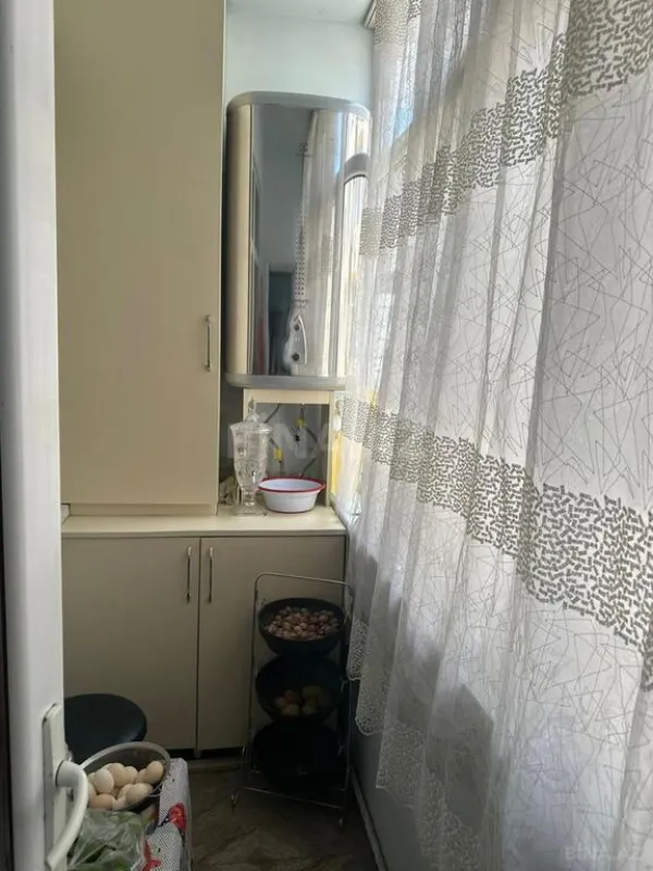 Satılır 2 otaqlı mənzil 82 m²