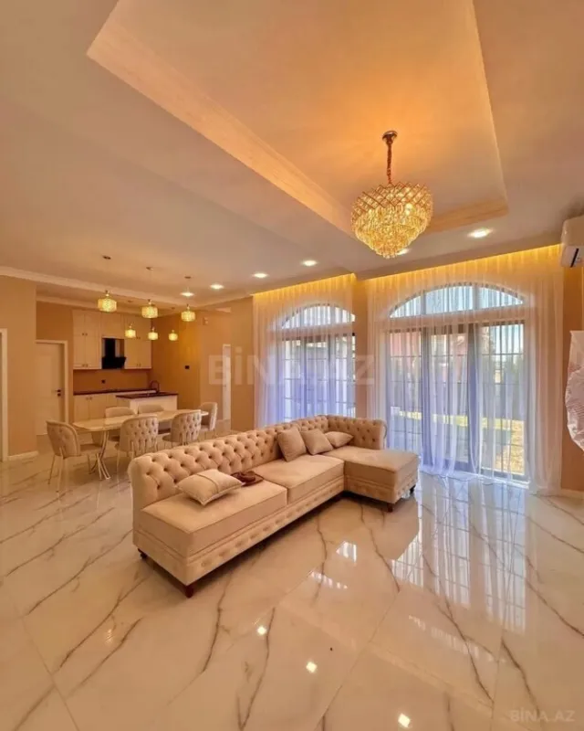 Satılır 6 otaqlı həyət evi 260 m²
