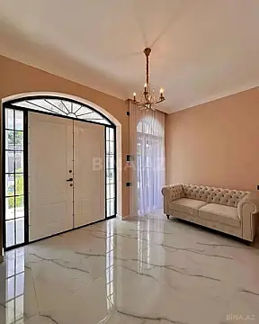 Satılır 6 otaqlı həyət evi 260 m²
