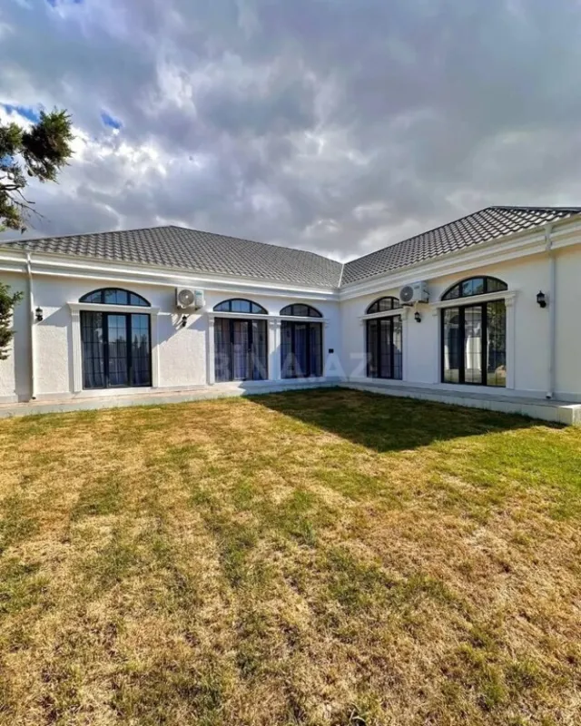 Satılır 6 otaqlı həyət evi 260 m²