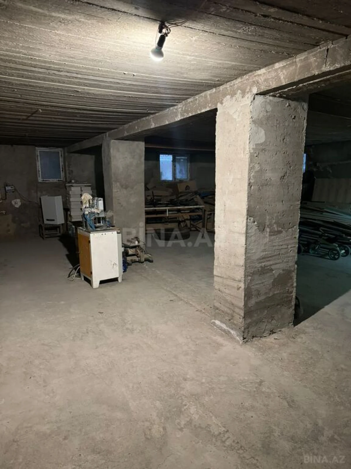 Satılır 5 otaqlı həyət evi 500 m²