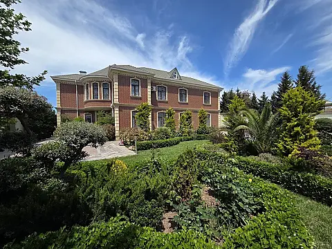 Kirayə verilir 6 otaqlı həyət evi 500 m² — Bakı, Mərdəkan 6 otaq 500.00 m²