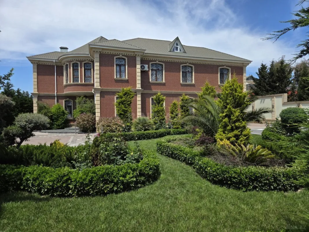 Kirayə verilir 6 otaqlı həyət evi 500 m²