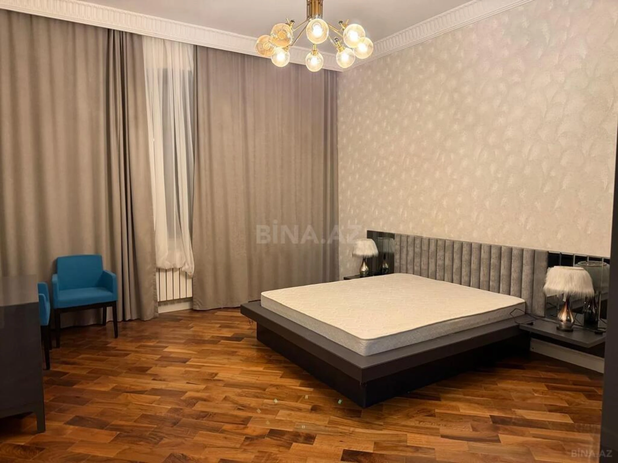 Kirayə verilir 6 otaqlı həyət evi 500 m²