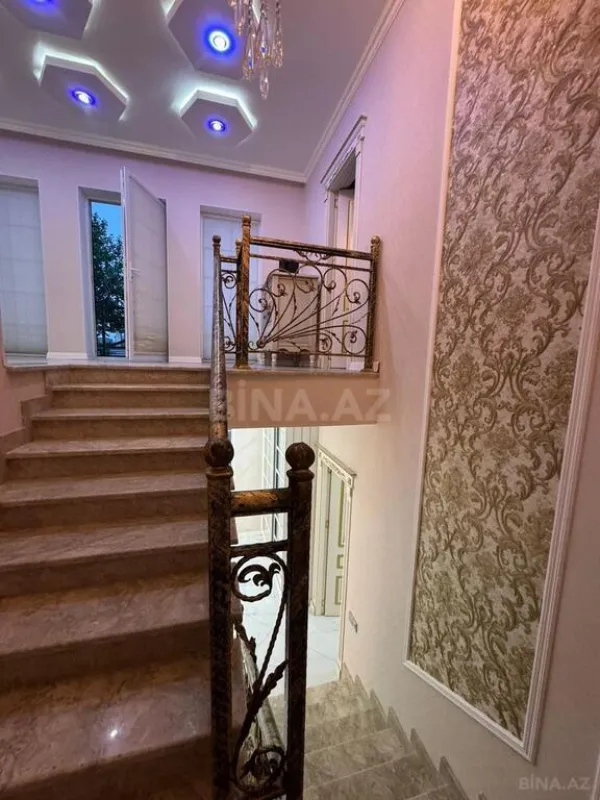 Kirayə verilir 4 otaqlı həyət evi 260 m²