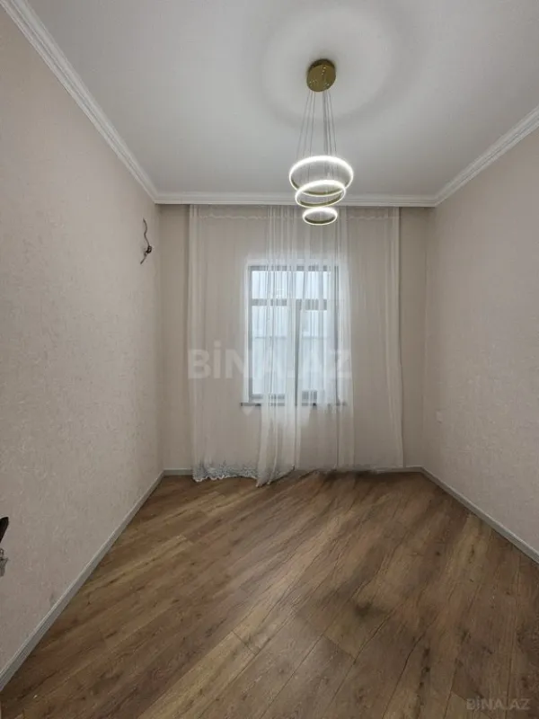 Satılır 4 otaqlı həyət evi 140 m²