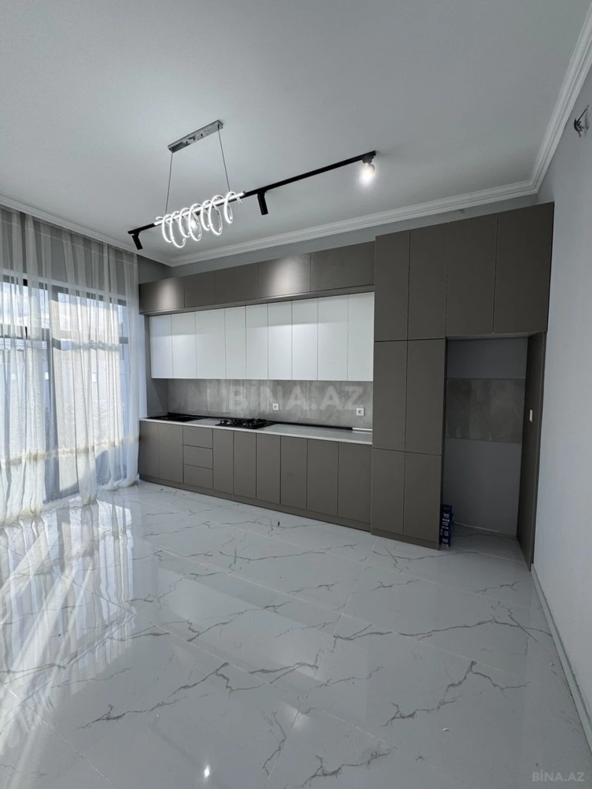 Satılır 4 otaqlı həyət evi 140 m²