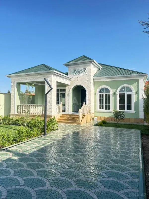 Satılır 4 otaqlı həyət evi 160 m²