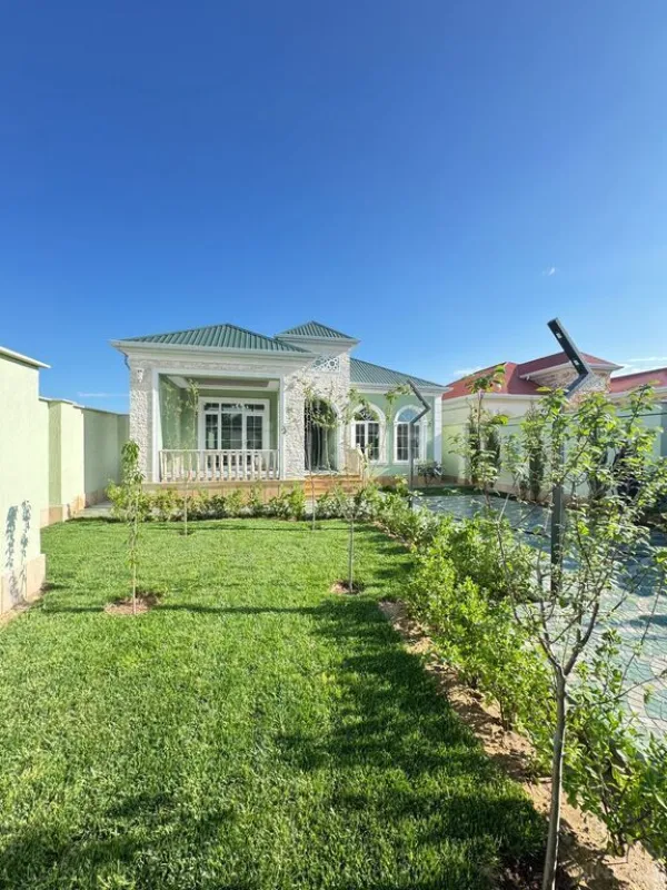 Satılır 4 otaqlı həyət evi 160 m²