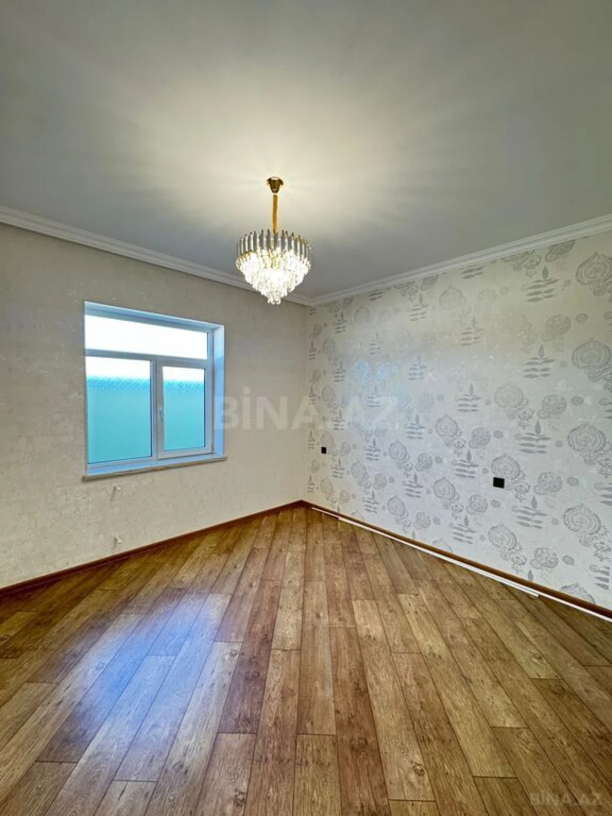 Satılır 4 otaqlı həyət evi 160 m²