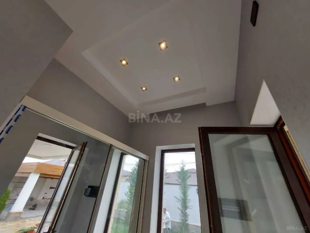 Satılır 4 otaqlı həyət evi 160 m²