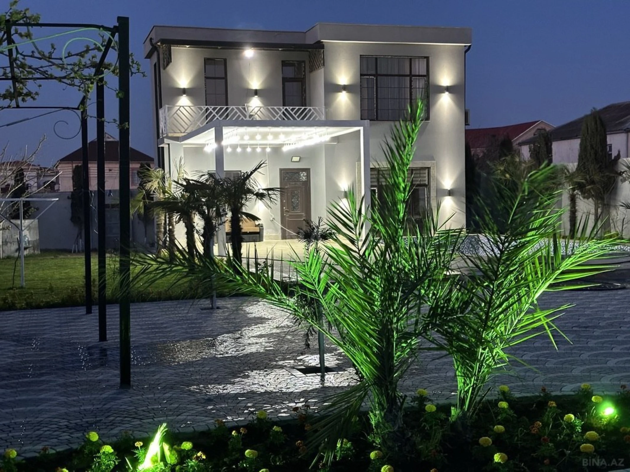 Kirayə verilir 5 otaqlı həyət evi 200 m²