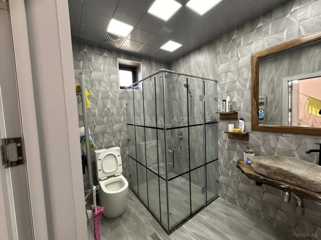 Kirayə verilir 5 otaqlı həyət evi 200 m²