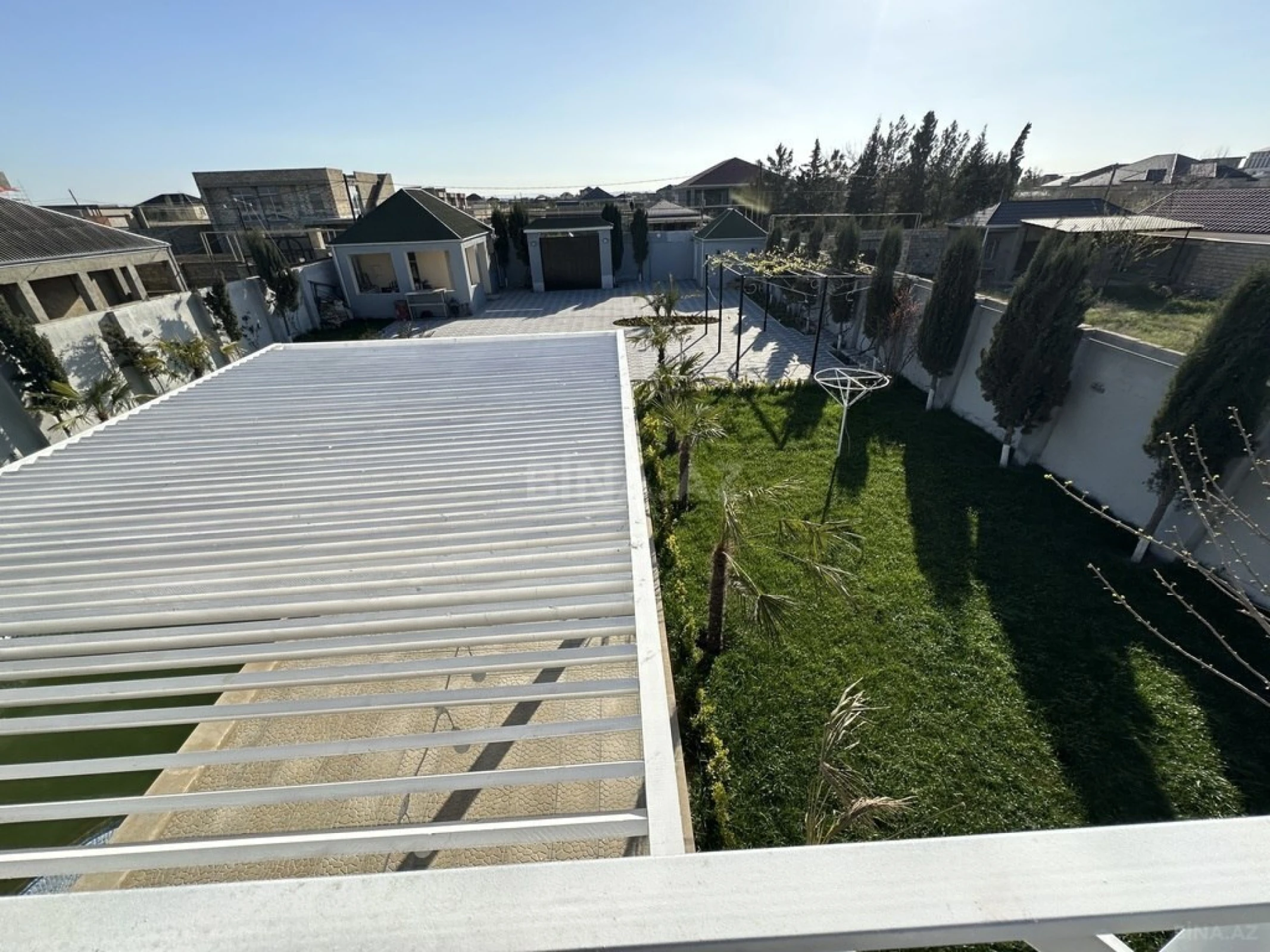 Kirayə verilir 5 otaqlı həyət evi 200 m²