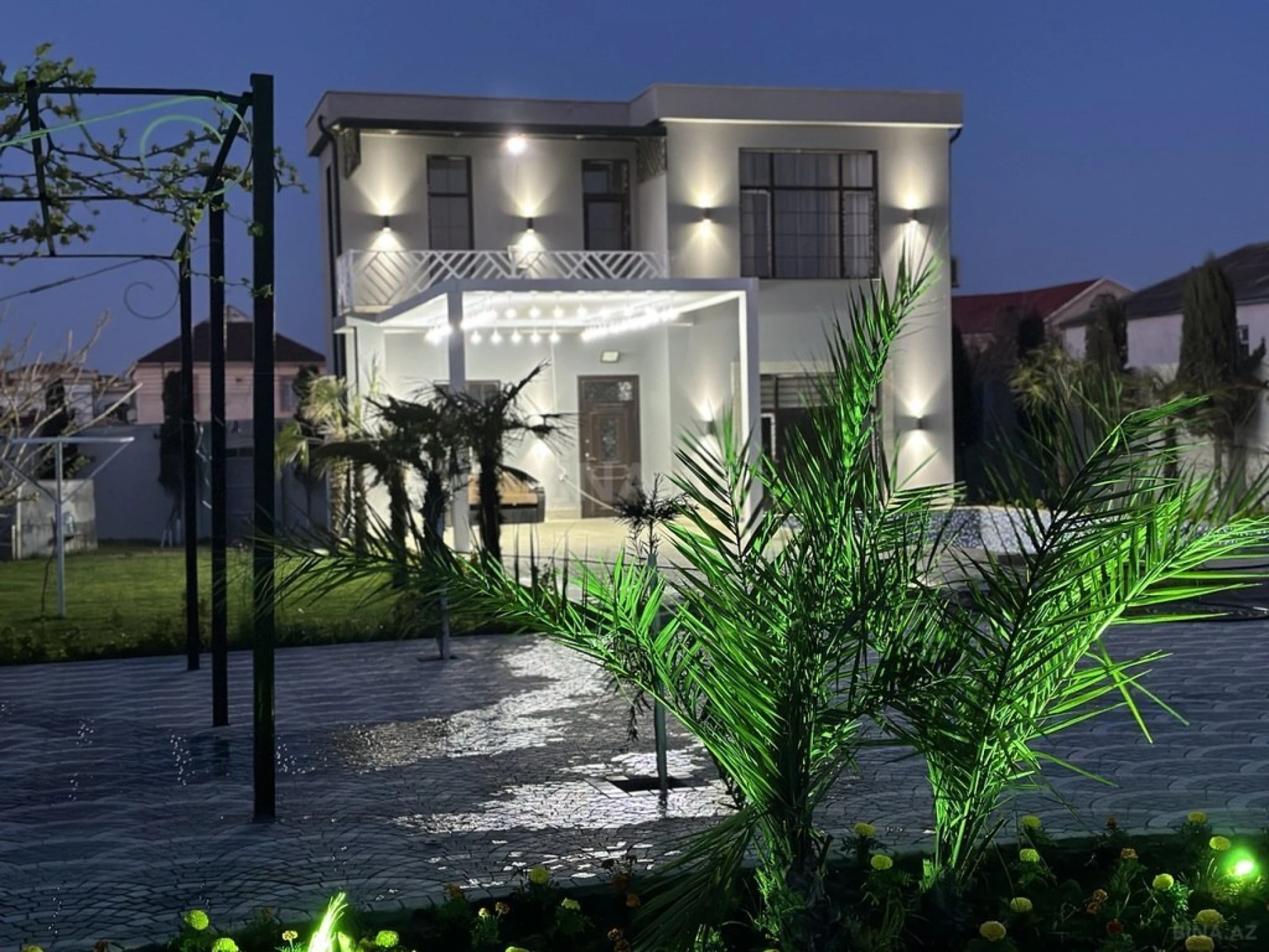 Kirayə verilir 5 otaqlı həyət evi 200 m²