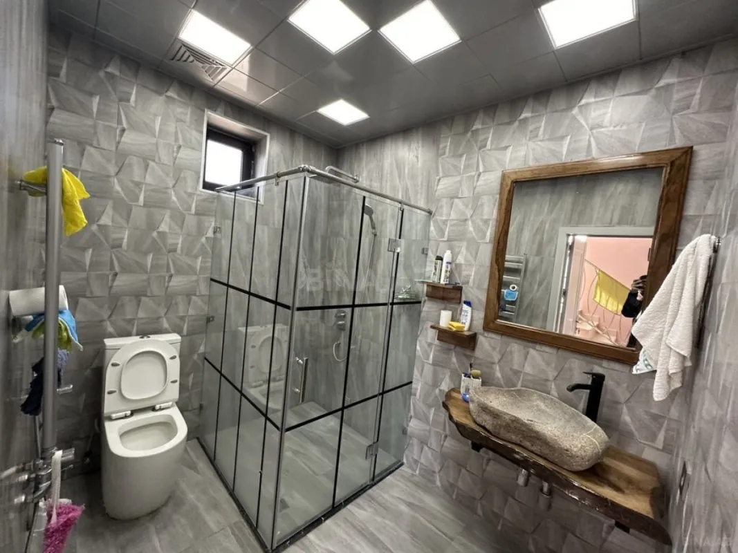 Kirayə verilir 5 otaqlı həyət evi 200 m²