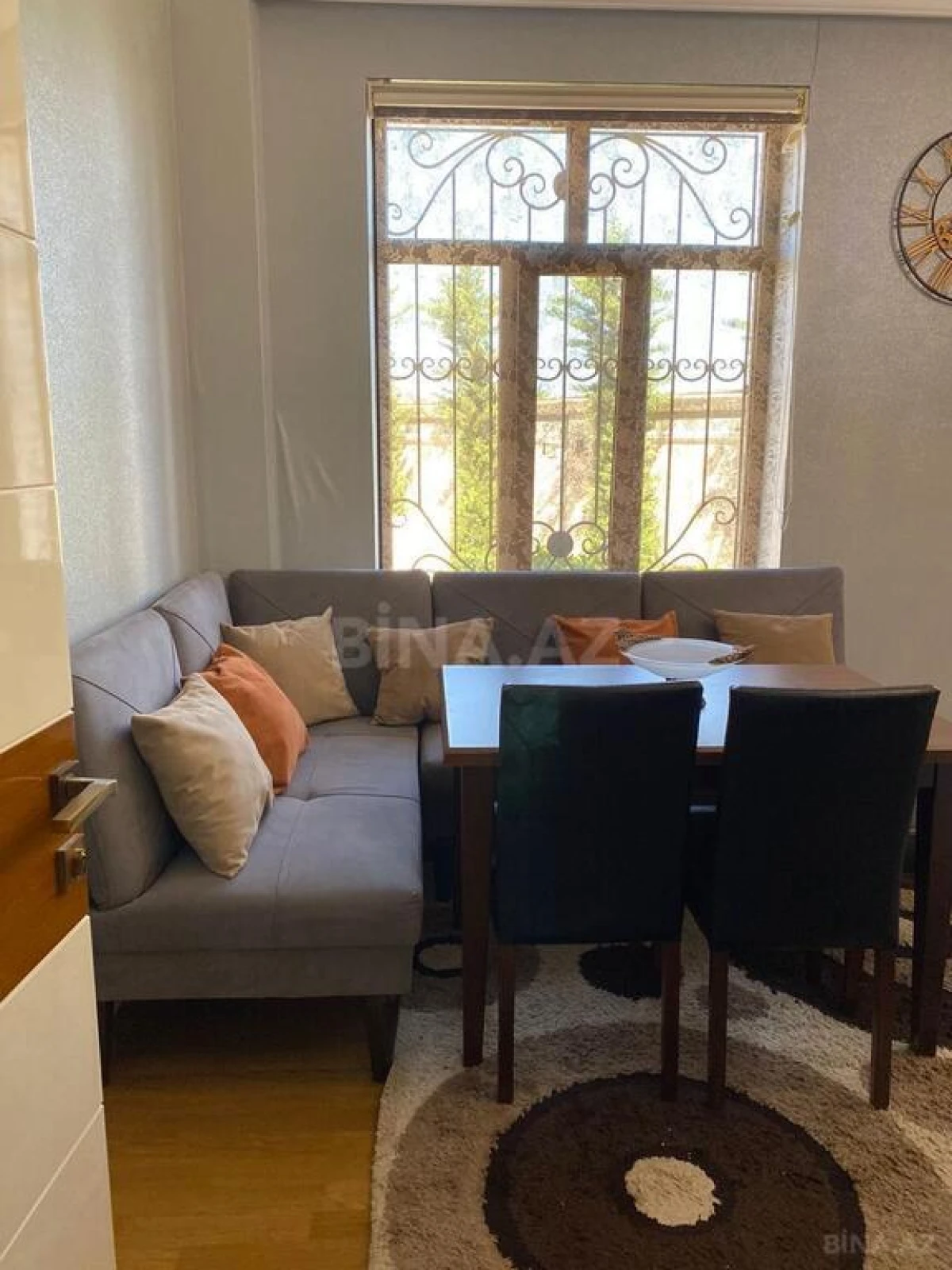 Kirayə verilir 6 otaqlı həyət evi 450 m²