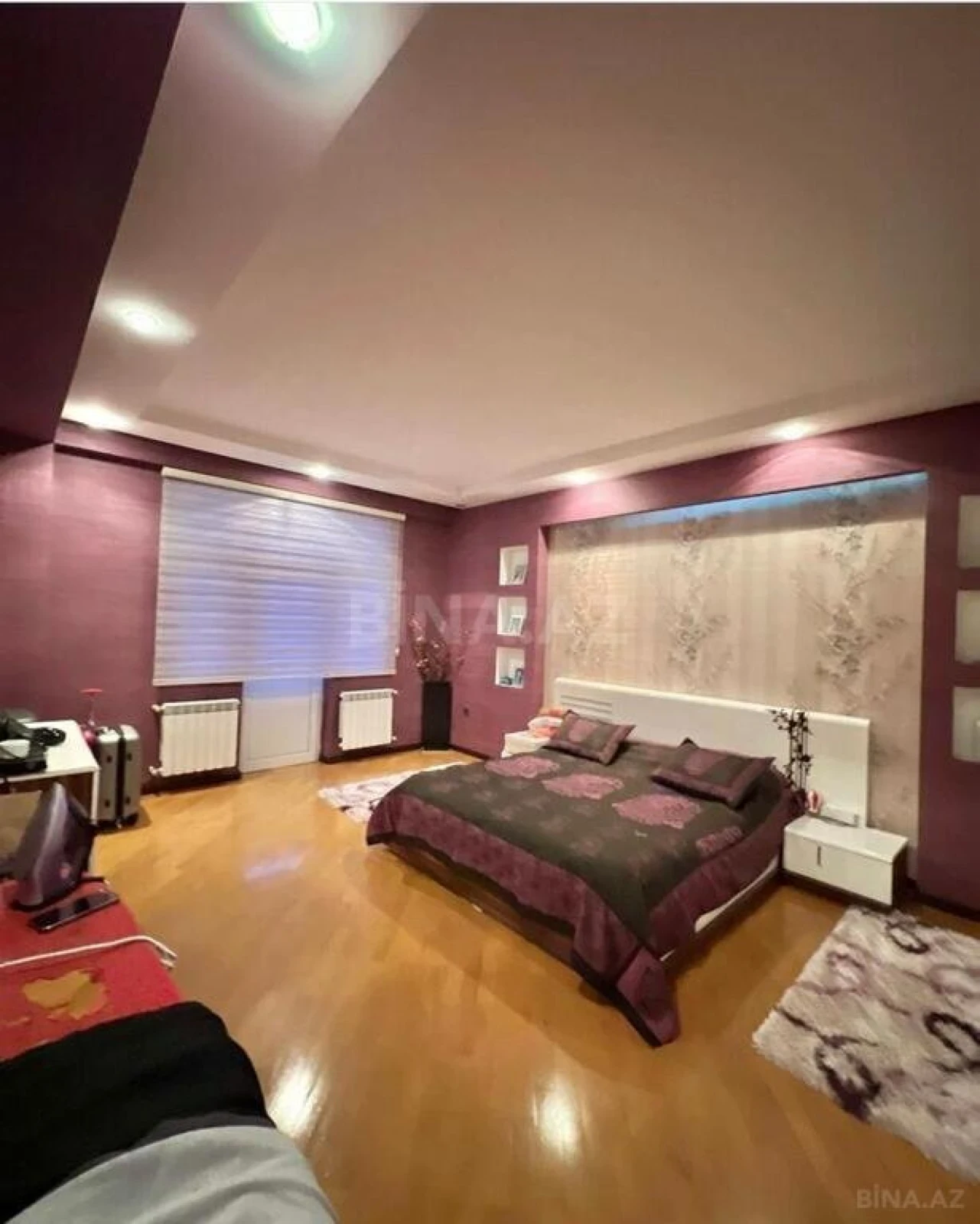 Satılır 3 otaqlı mənzil 140 m²