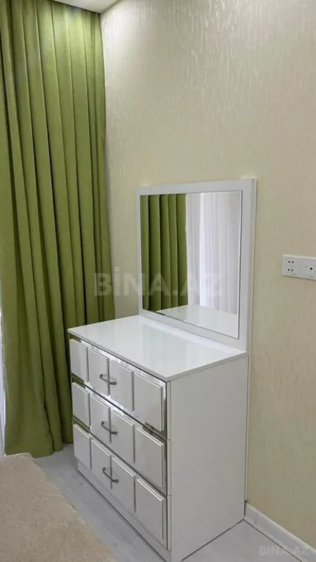 Kirayə verilir 2 otaqlı mənzil 70 m²