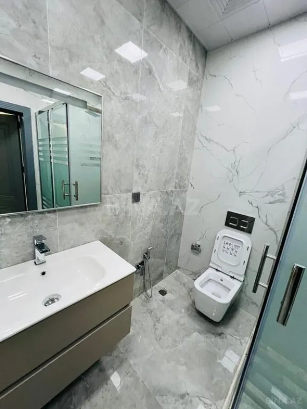 Kirayə verilir 6 otaqlı həyət evi 280 m²