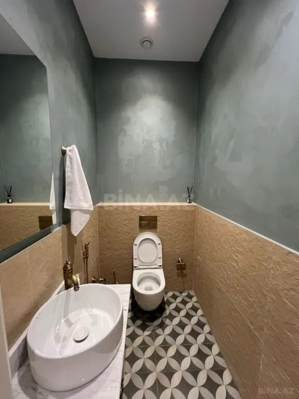 Kirayə verilir 6 otaqlı həyət evi 280 m²