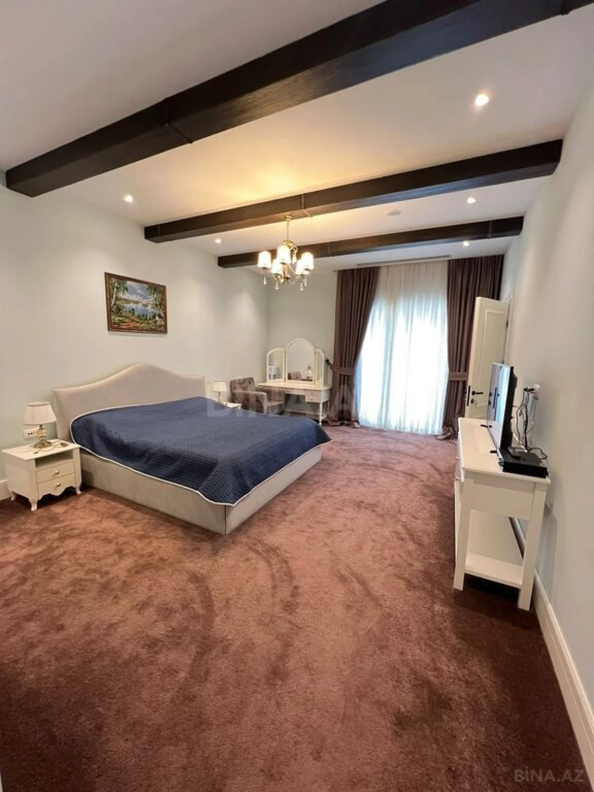 Kirayə verilir 6 otaqlı həyət evi 280 m²